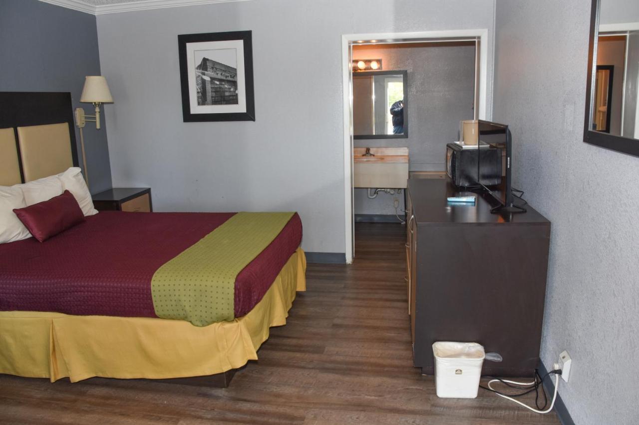 Lake Marion Inn Santee Esterno foto