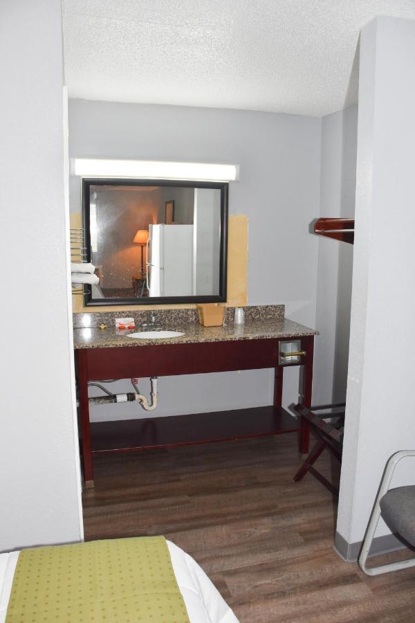 Lake Marion Inn Santee Esterno foto
