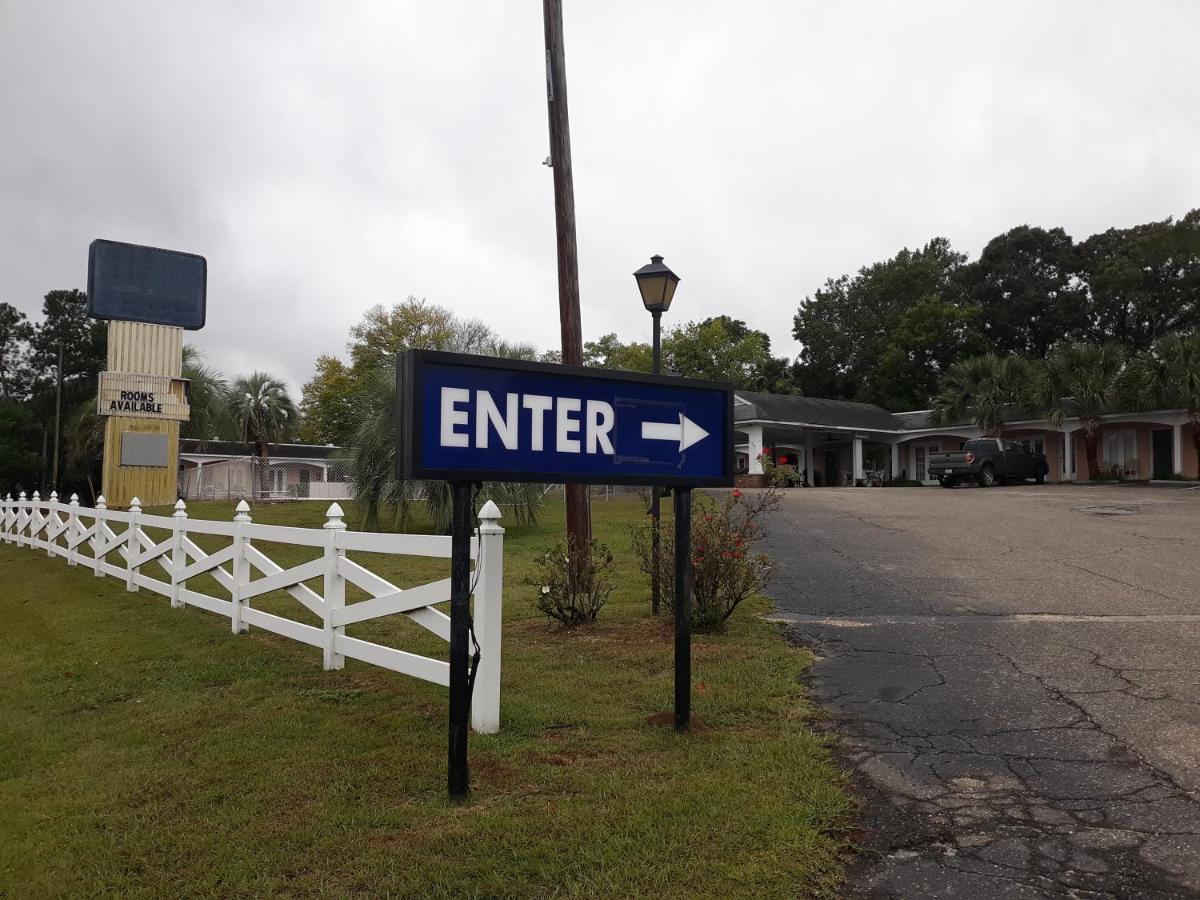 Lake Marion Inn Santee Esterno foto